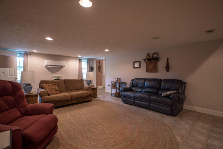 Listing Image 89
