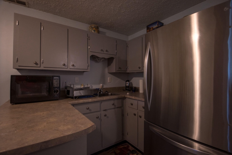 Listing Image 100