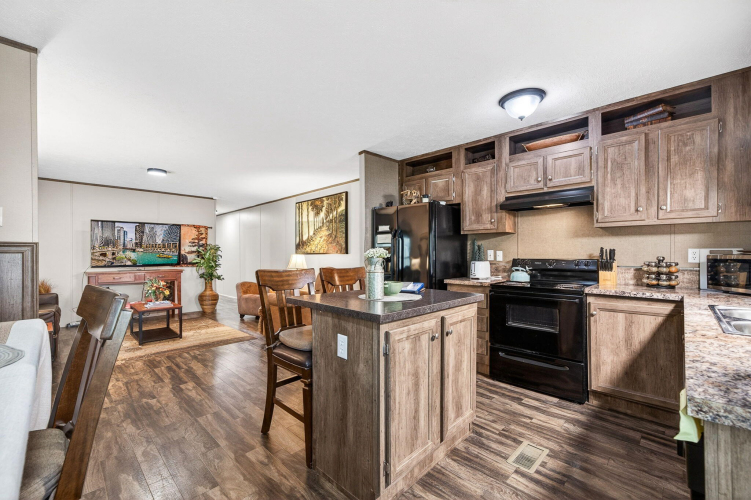 Listing Image 15