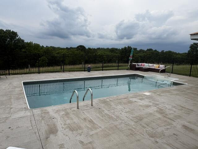 Listing Image 14