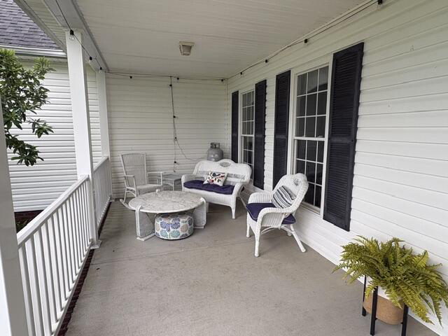 Listing Image 18