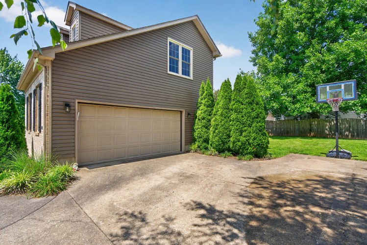 Listing Image 33