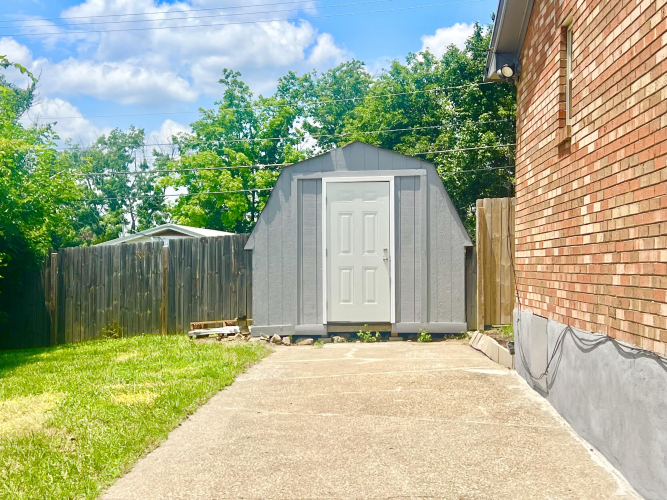Listing Image 23