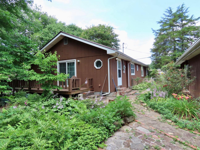 Listing Image 58