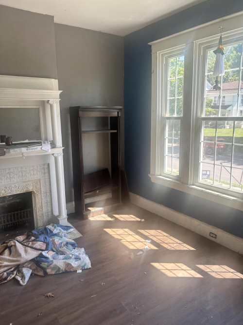 Listing Image 17