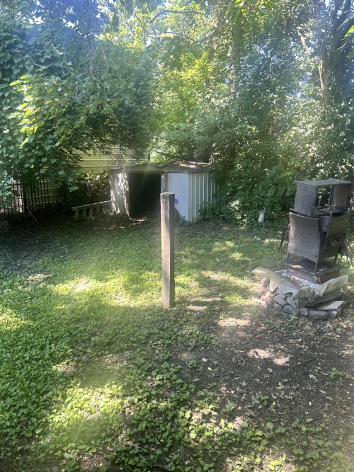 Listing Image 10