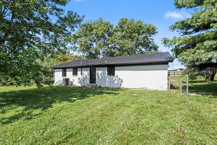 Listing Image 18