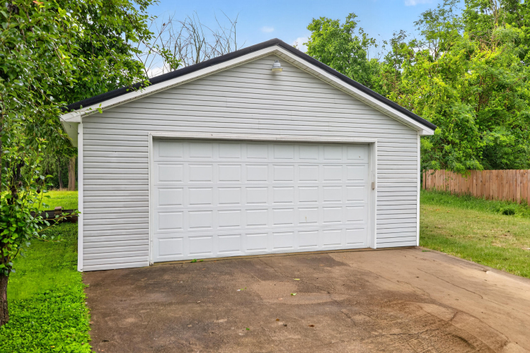 Listing Image 27