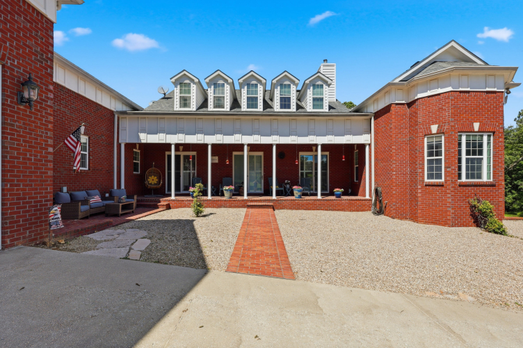 Listing Image 90