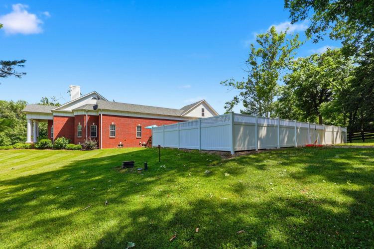 Listing Image 96