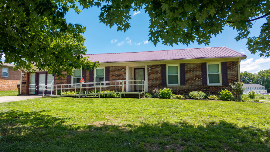 Listing Image 2