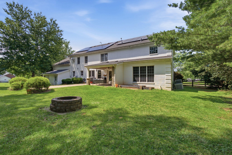 Listing Image 74