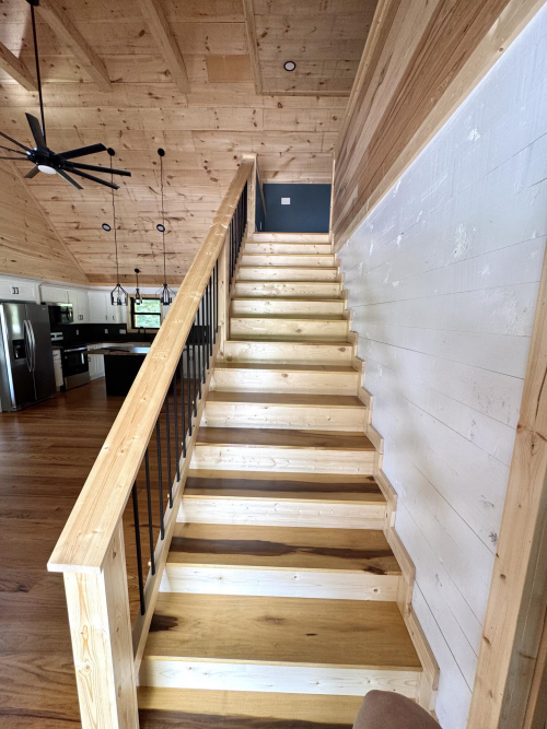 Listing Image 16