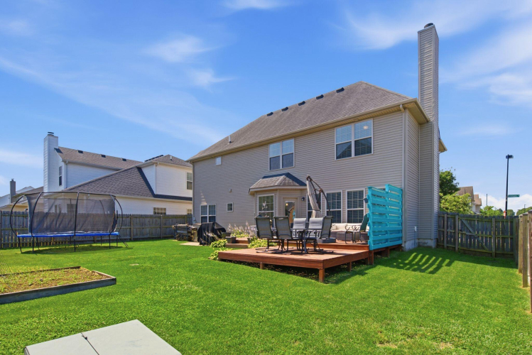 Listing Image 43