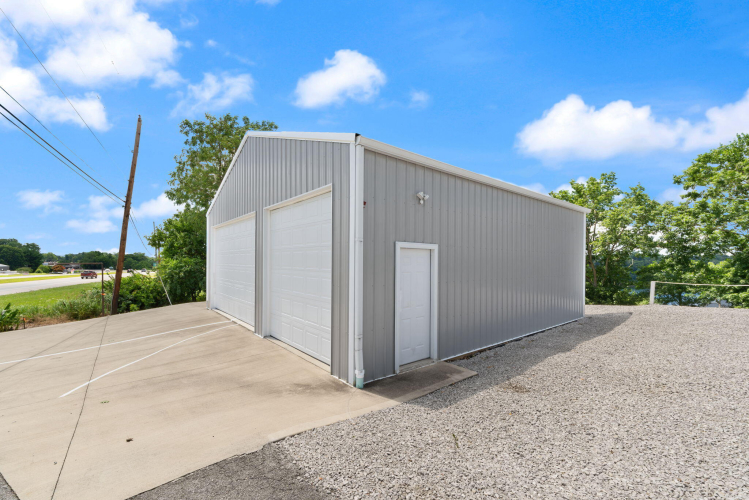 Listing Image 115