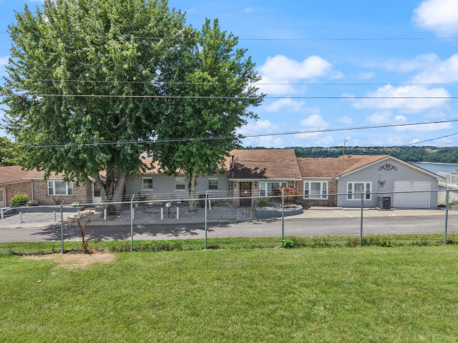 Listing Image 122