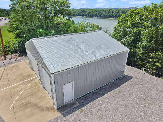Listing Image 4
