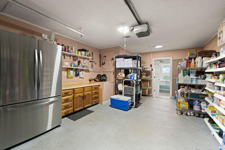 Listing Image 69