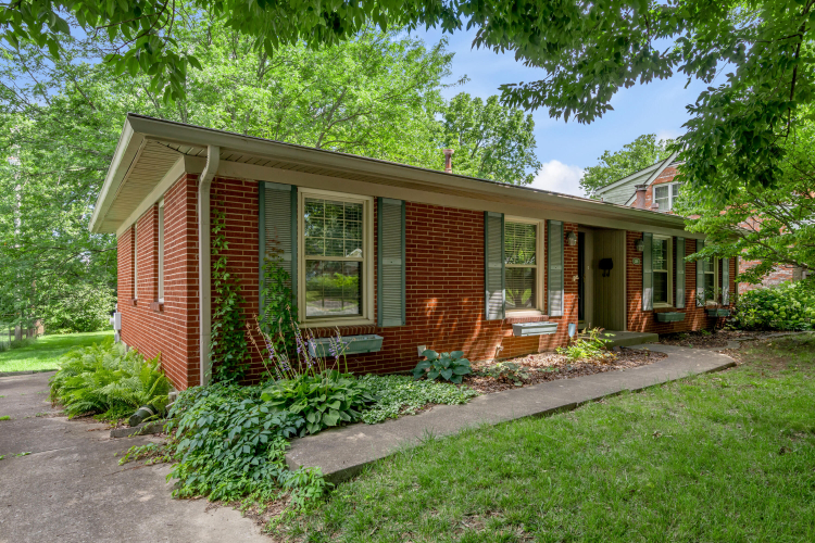 Listing Image 52