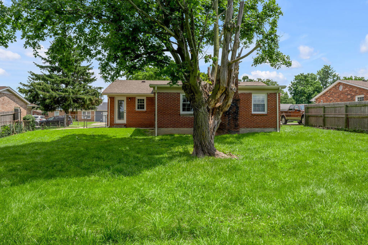 Listing Image 27