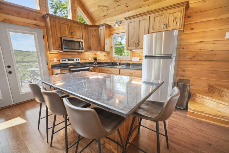 Listing Image 11