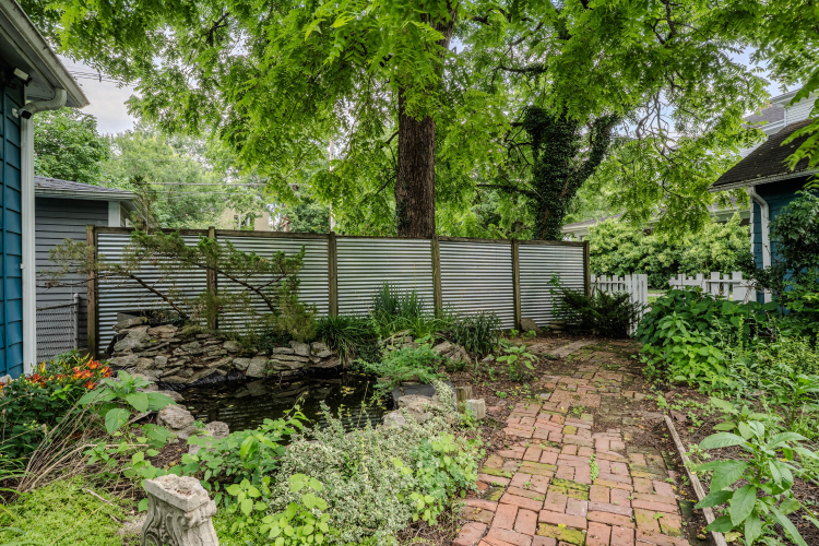 Listing Image 18