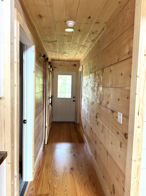 Listing Image 16