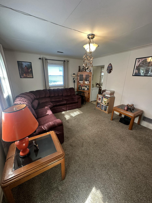 Listing Image 7