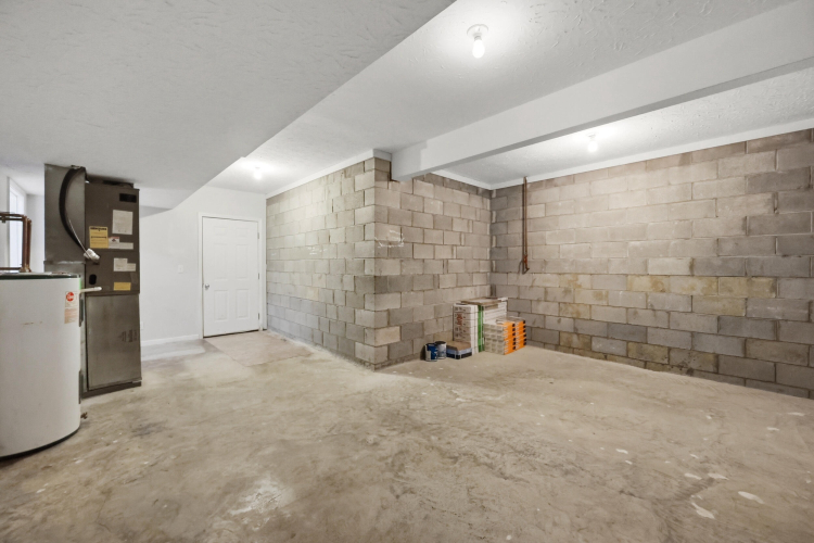 Listing Image 30