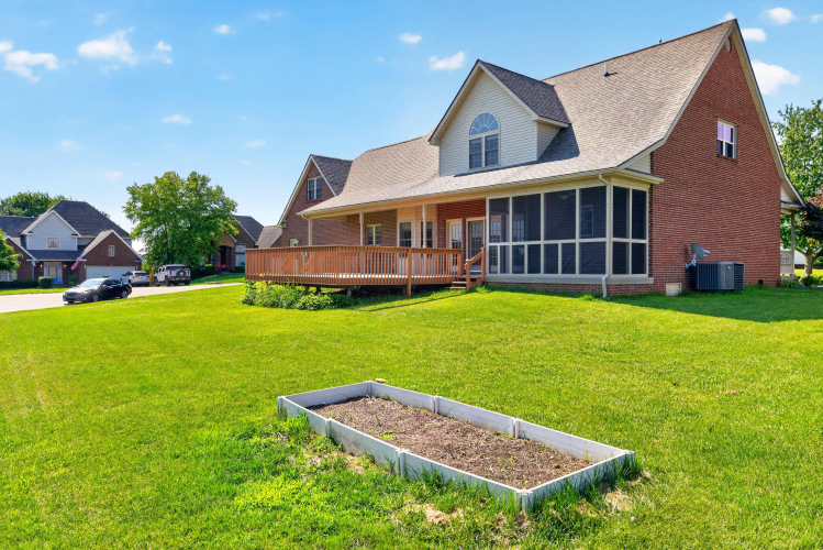 Listing Image 10