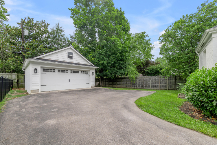 Listing Image 43