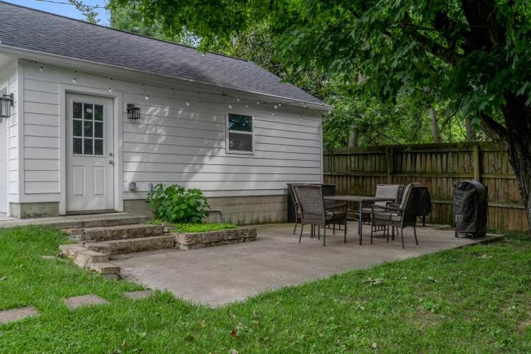 Listing Image 48