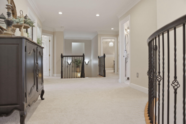 Listing Image 54