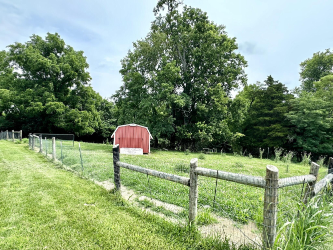 Listing Image 48