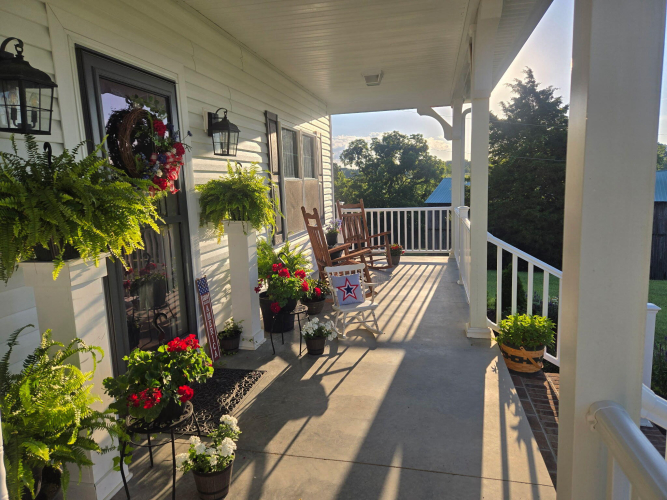 Listing Image 8