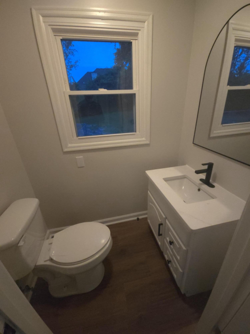 Listing Image 17
