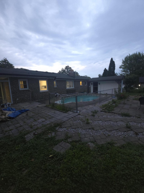 Listing Image 18