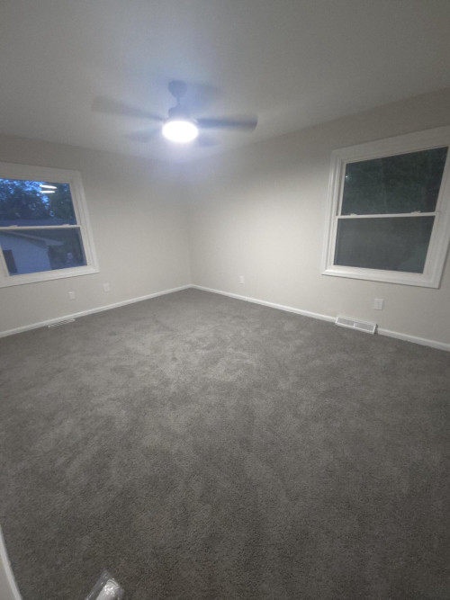 Listing Image 27