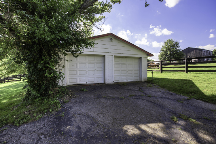 Listing Image 33