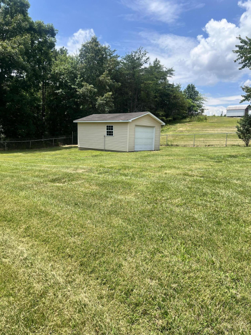 Listing Image 13