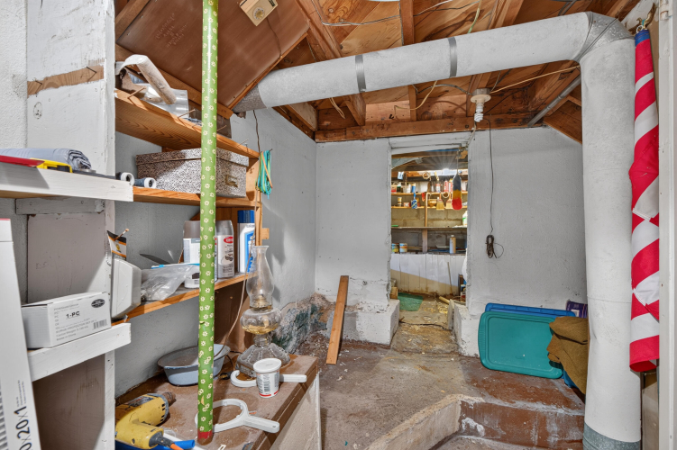 Listing Image 20