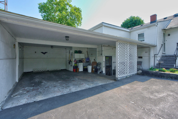 Listing Image 30