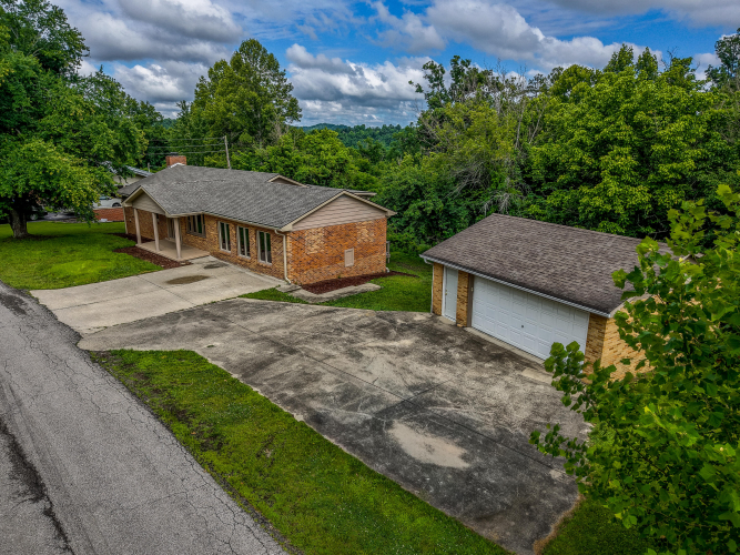 Listing Image 50