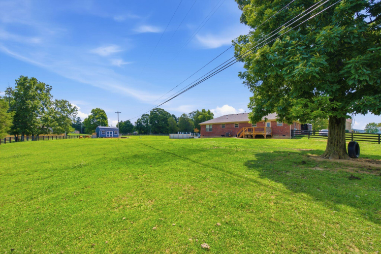 Listing Image 24