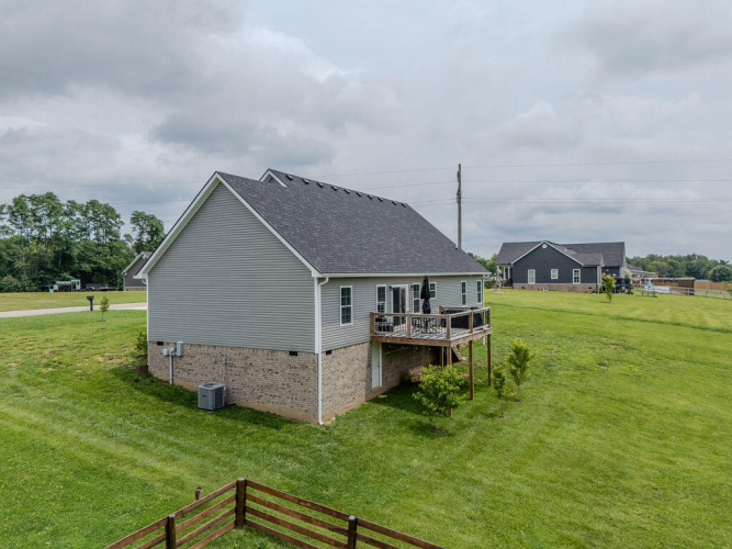 Listing Image 54