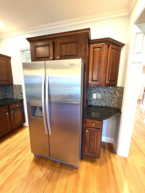 Listing Image 16