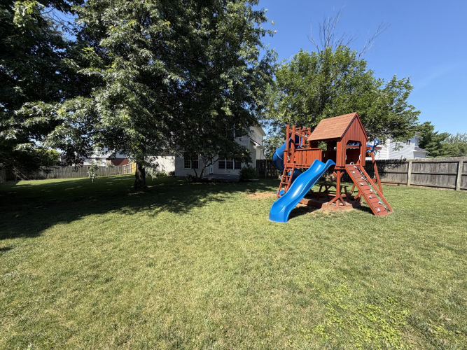 Listing Image 41