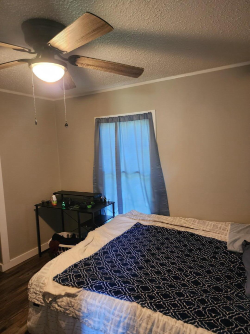 Listing Image 17