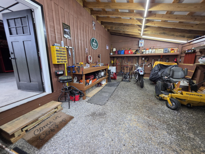Listing Image 76