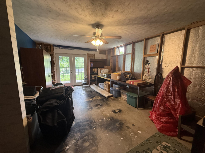 Listing Image 28